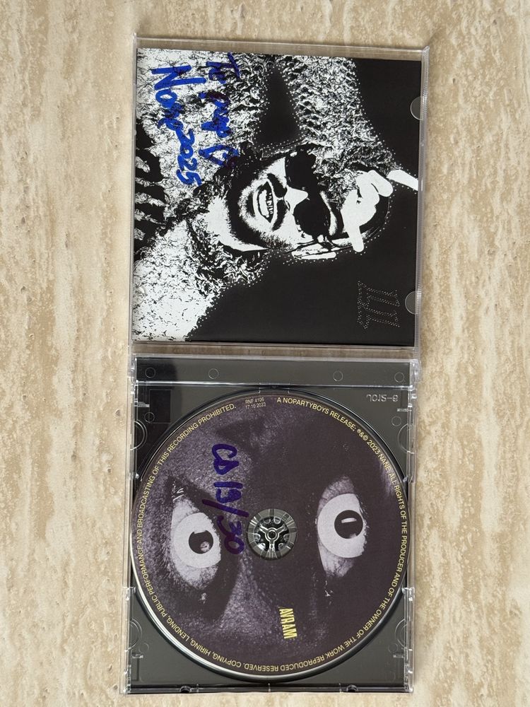 Album AVRAM Nane semnat si numerotat