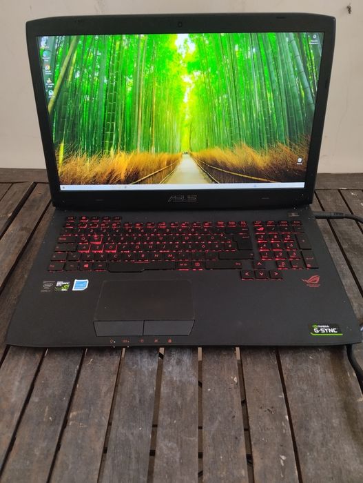Геимарски лаптоп asus