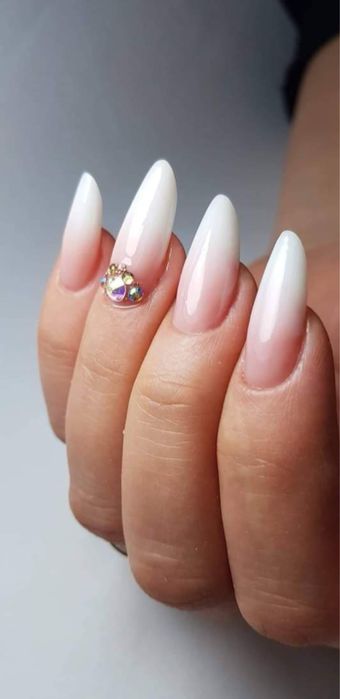 Manichiură / Pedichiură