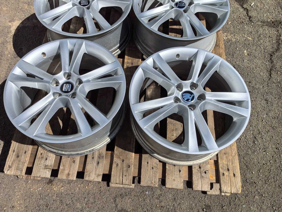 17 цола 5 х 100 мм Сеат / Шкода / Фолксваген - 7 Инча / ЕТ 43