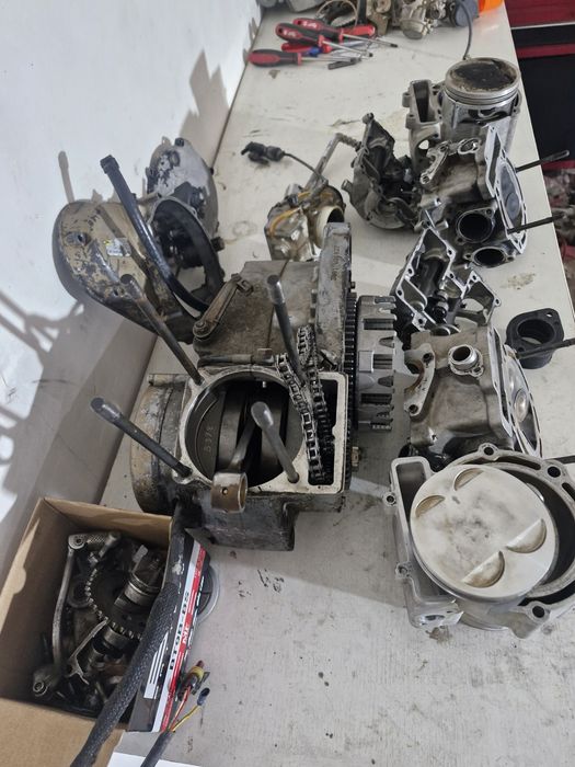 dezmembrez husquvarna te 610 yamaha dt124 piaggio