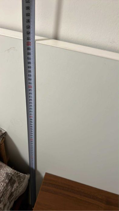 Спалня с матрак и шкафчета