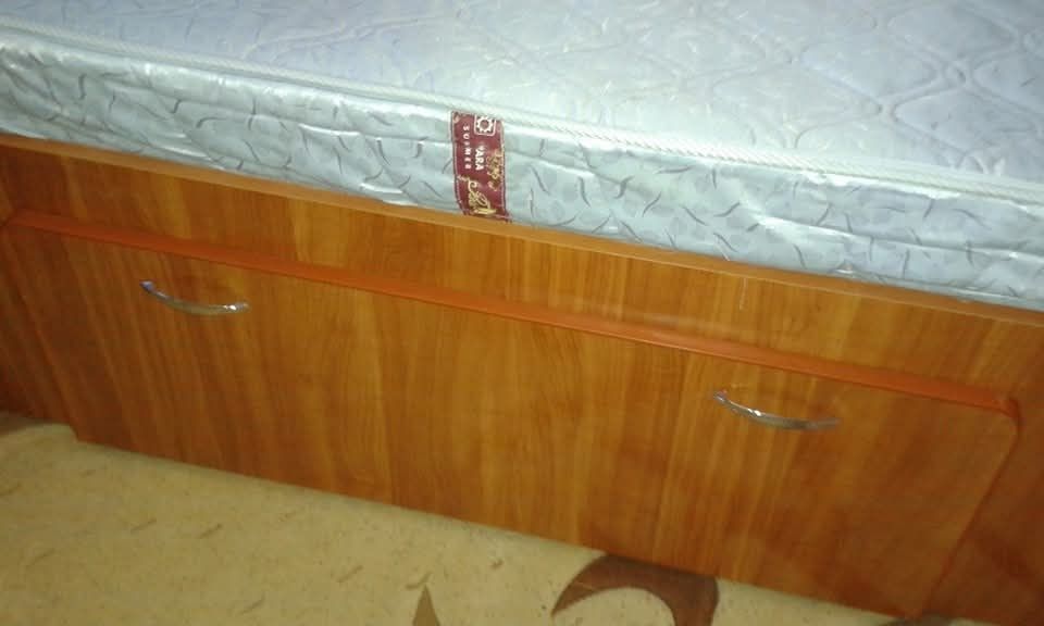 Vand mobila sufragerie, mobila bucatarie si pat dormitor copii