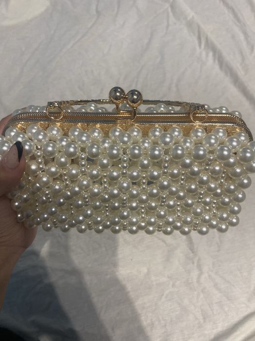 Чантичка от перли