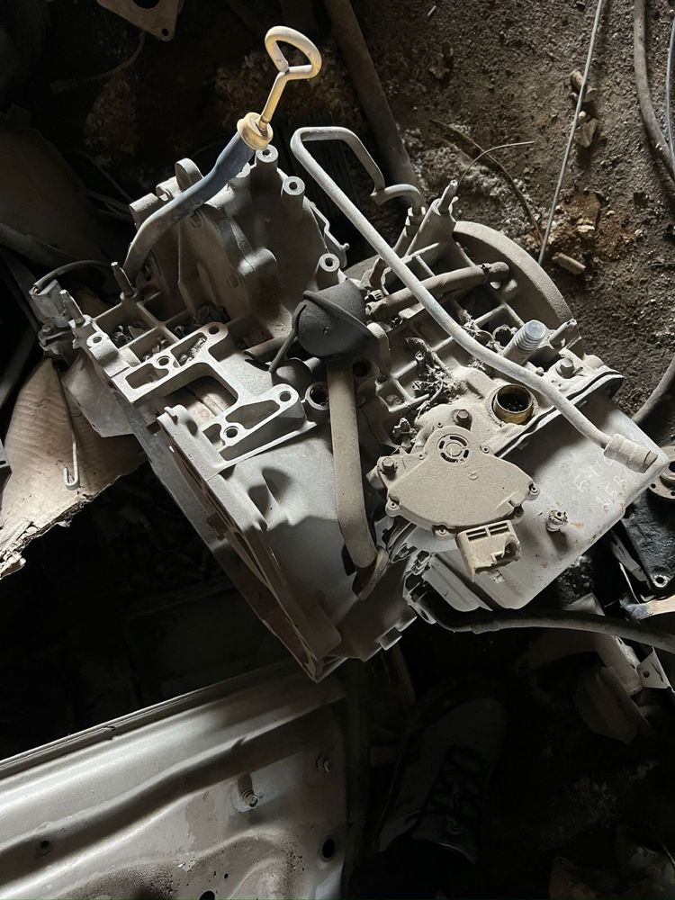 Коробка автомат Ford Mondeo 3 2.5 ; 2.tdci
