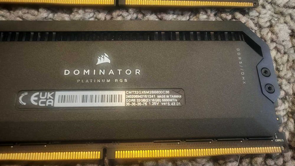 Рам памет Corsair Dominator Platinum RGB 2x16GB 32GB 5600MHZ DDR5