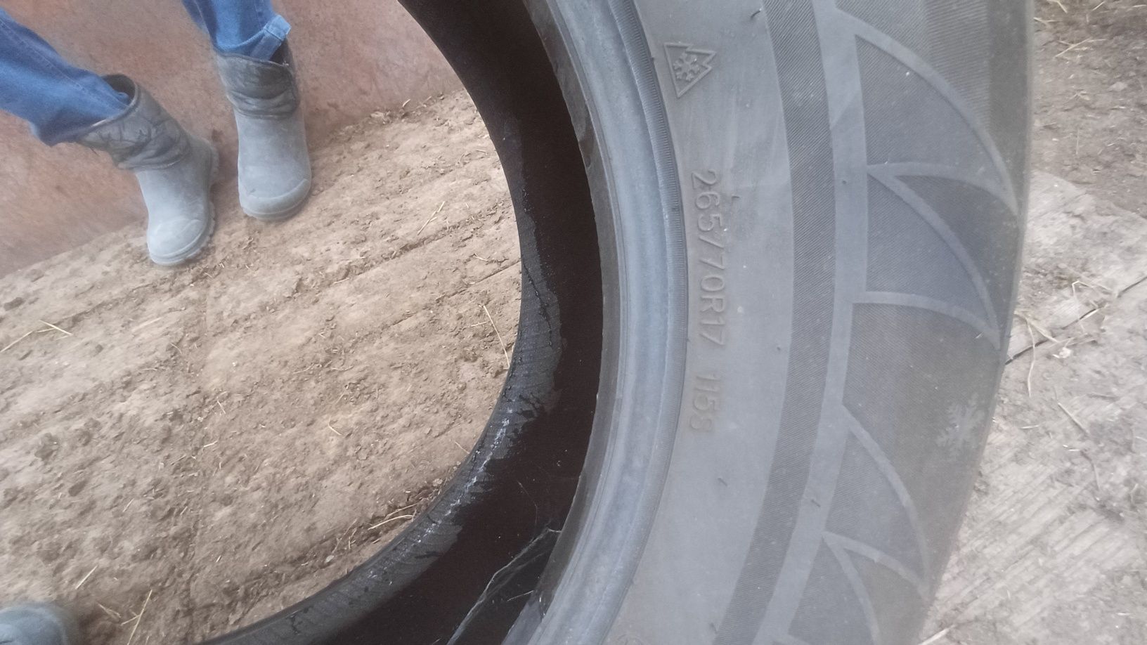 Продам зимние шины r17