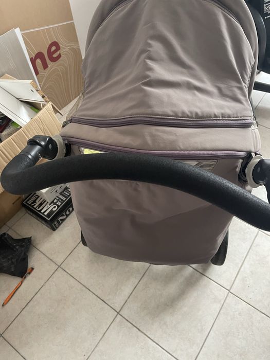 Бебешка количка на Jane