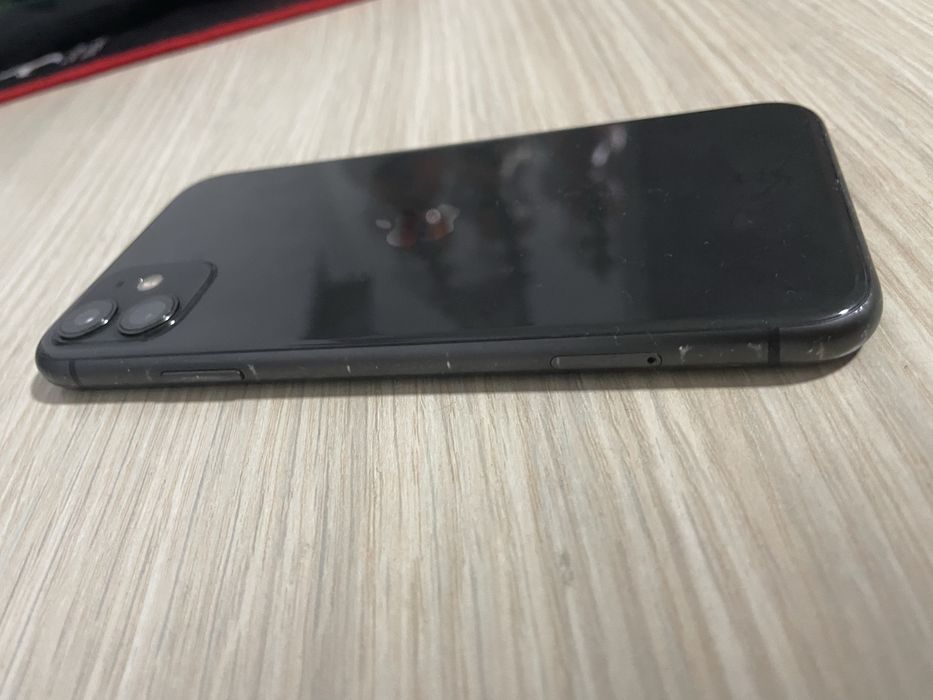 Carcasa iphone 11 completa, baterie 81% FARA DISPLAY SAU PLACA