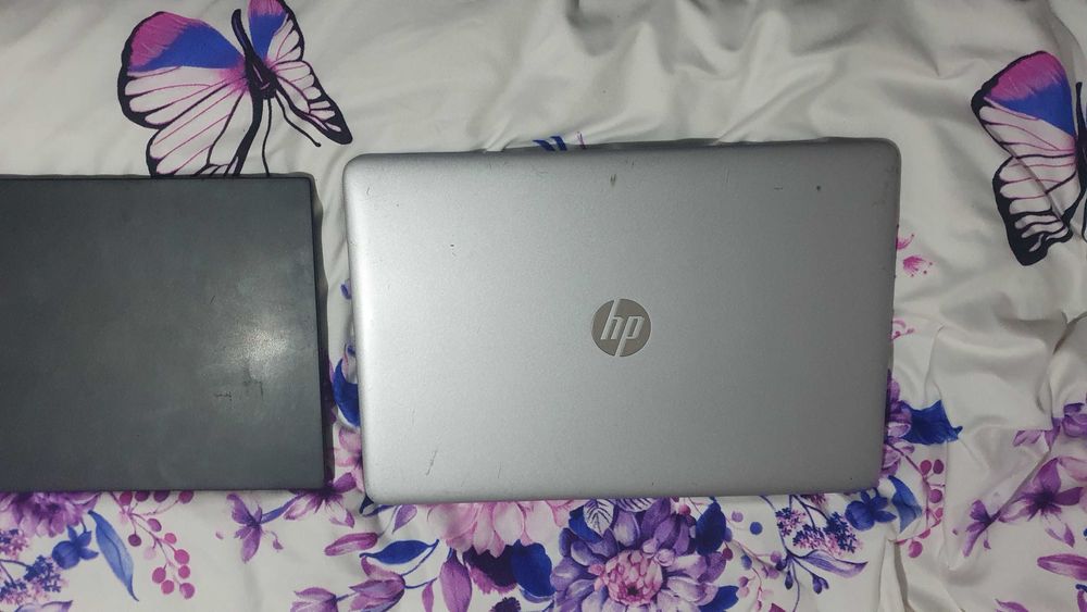 3 Laptopuri Lenovo I7, I5 generatiile 10 si 8