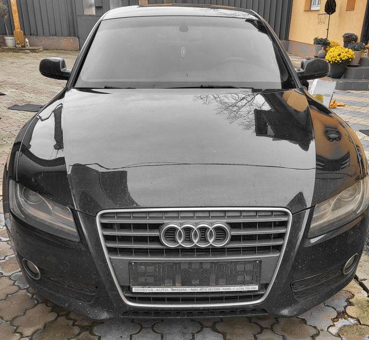 Vând Audi A 5 s-line