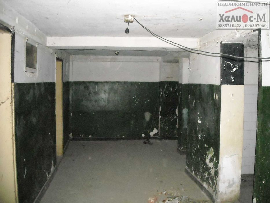 Дава се под наем Заведение в Монтана, Идеален център - 460 кв.м за 99450 € - Снимка #12