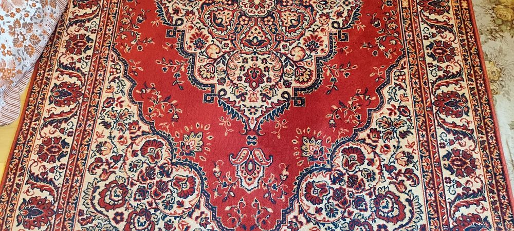 Продам ковры. Б/у