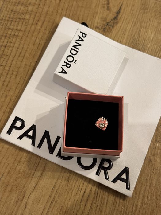 Pandora талисман Пандора