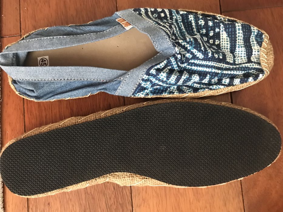 Pantofi africani marimea 42