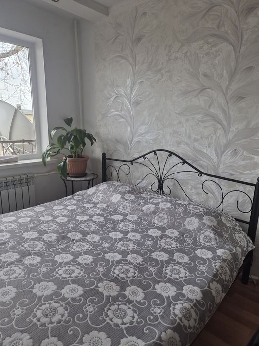 Кровать металлическая