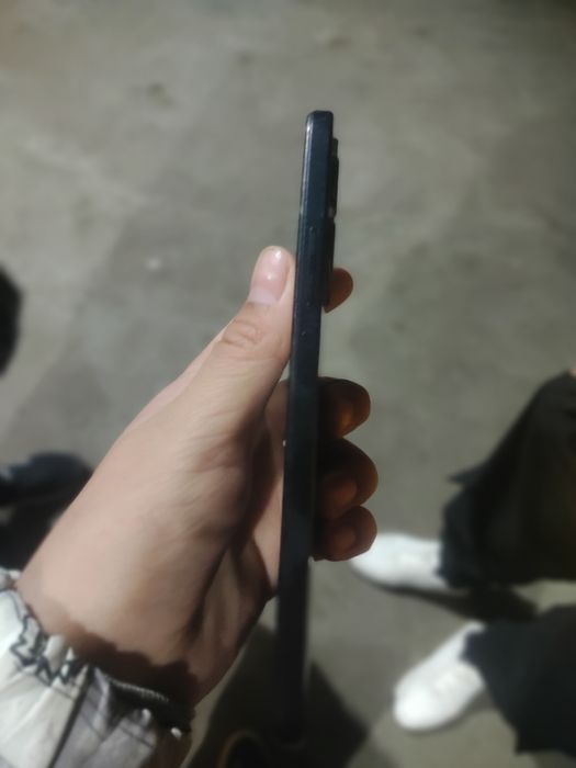 Redmi note 12 xotira 128 hech qatti sinmagan 780 kami bor tel zorr