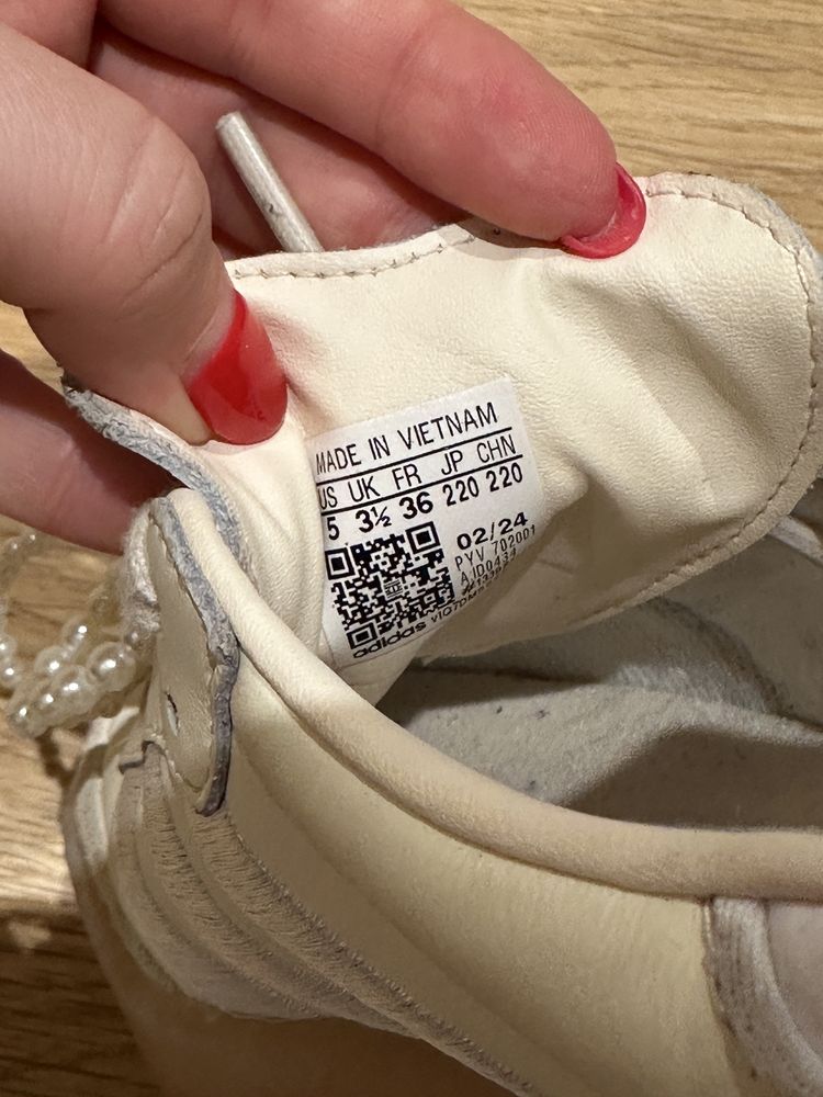 Кецове Adidas Samba W