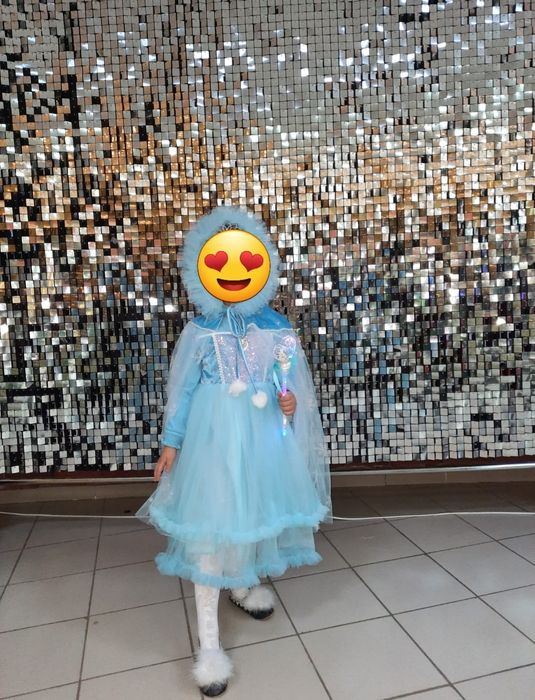 Продам новогодние костюмы