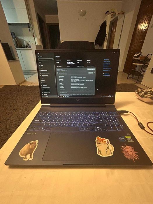 LAPTOP GAMING HP VICTUS - i7 12.7k, GeForce RTX 3050 Ti, 16GB RAM
