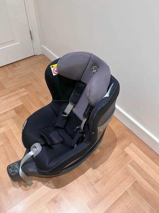 Столче за кола Cybex Sirona с Isofix база