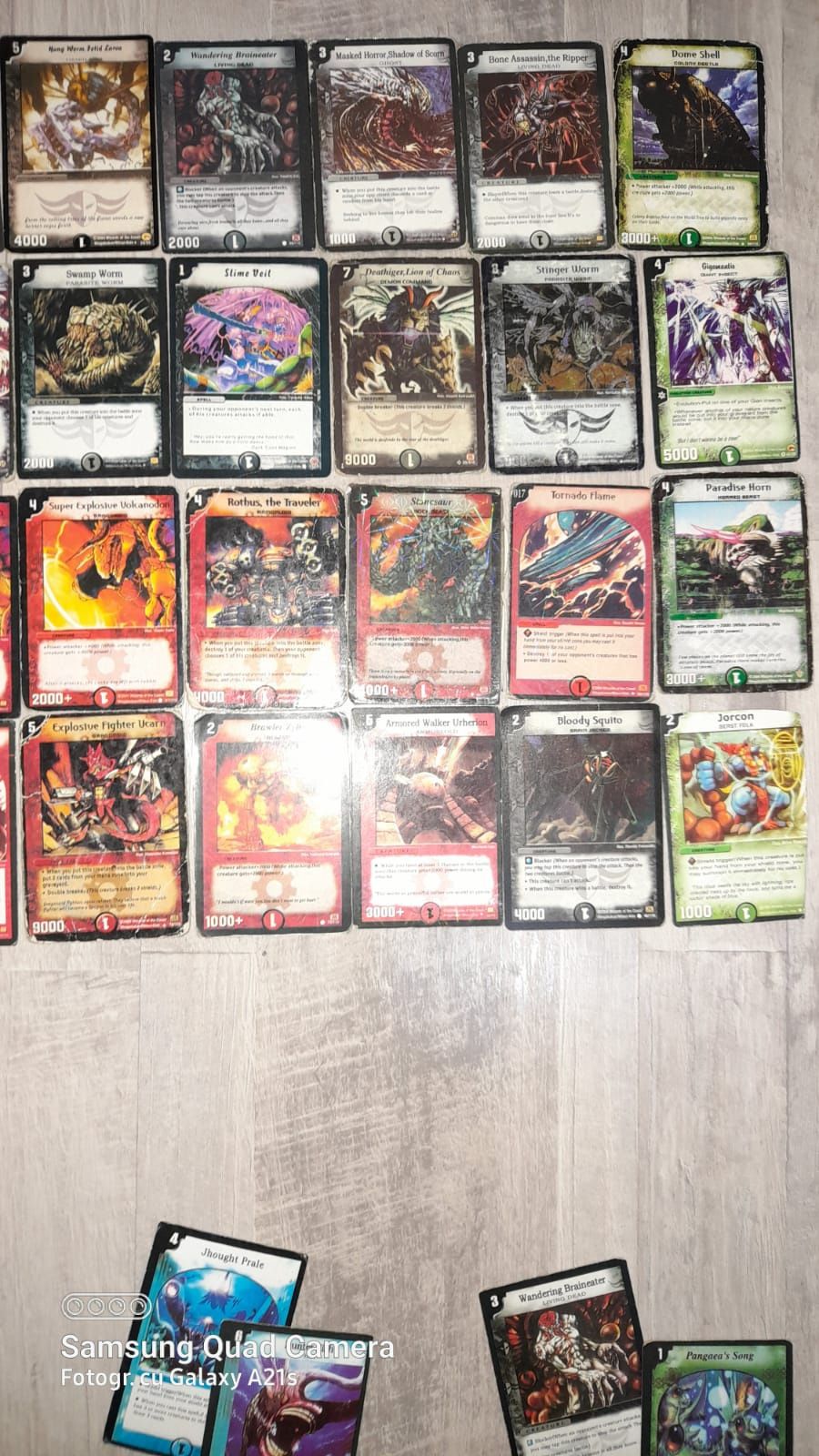 Vand cartonase Duel Masters