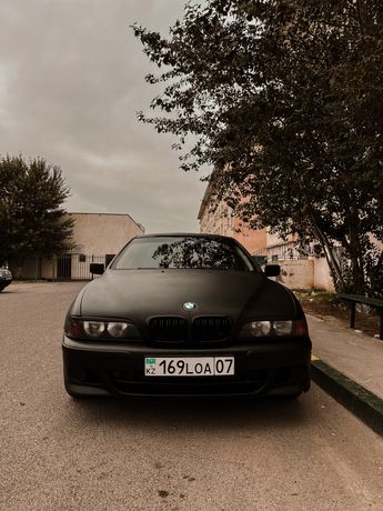 BMW E39 БМВ 5 серия