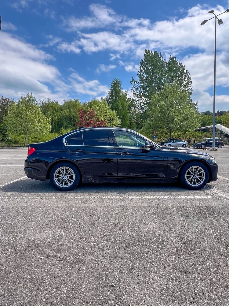 Vand Bmw Seria 3 (F30) 320i