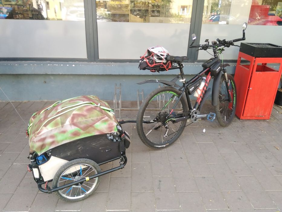 BICICLETĂ GHOST ,echipat full cu remorca