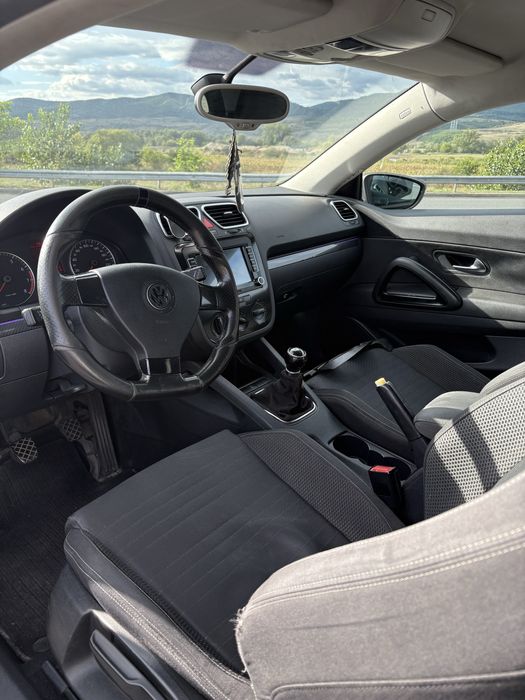 Dezmembrez vw scirocco 1.4 tsi cavd