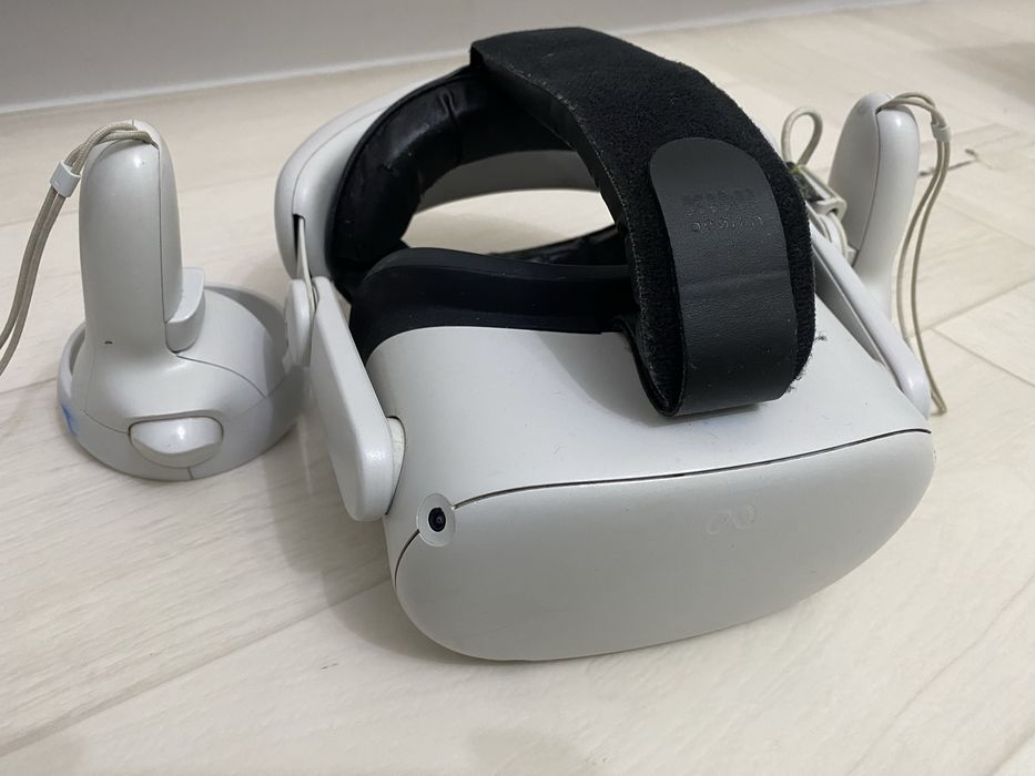 Продам VR очки meta qwest 2, 128мб, 10шт, с поур бангами,