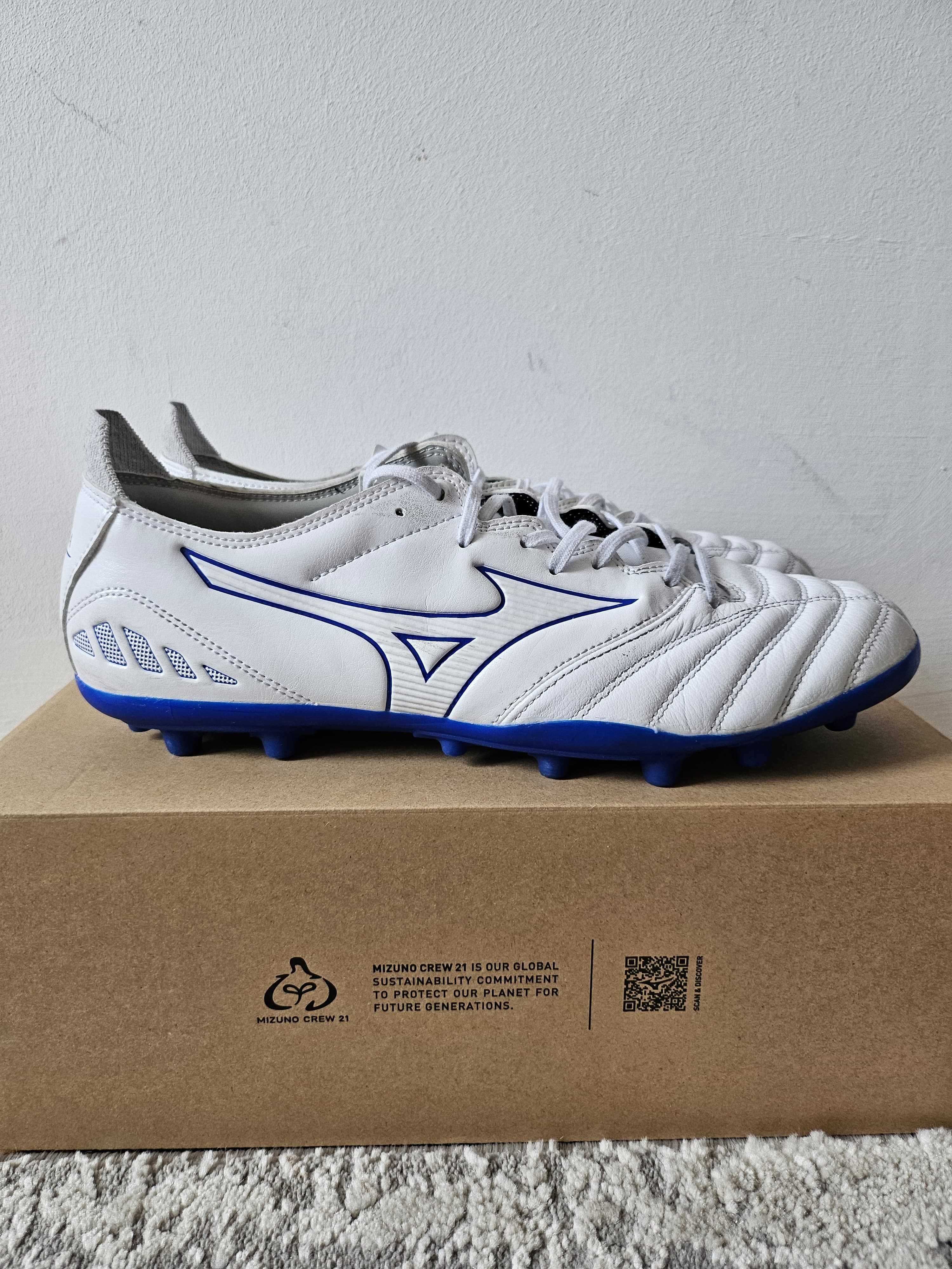 Ghete de fotbal Mizuno Morelia Neo III Pro AG 42.5 Alb/Albastru