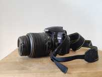 Фотоапарат Nikon D3100 със забележка