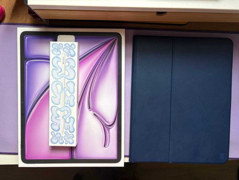 iPad Air M2 13" и Apple Pencil Pro - 100% battery