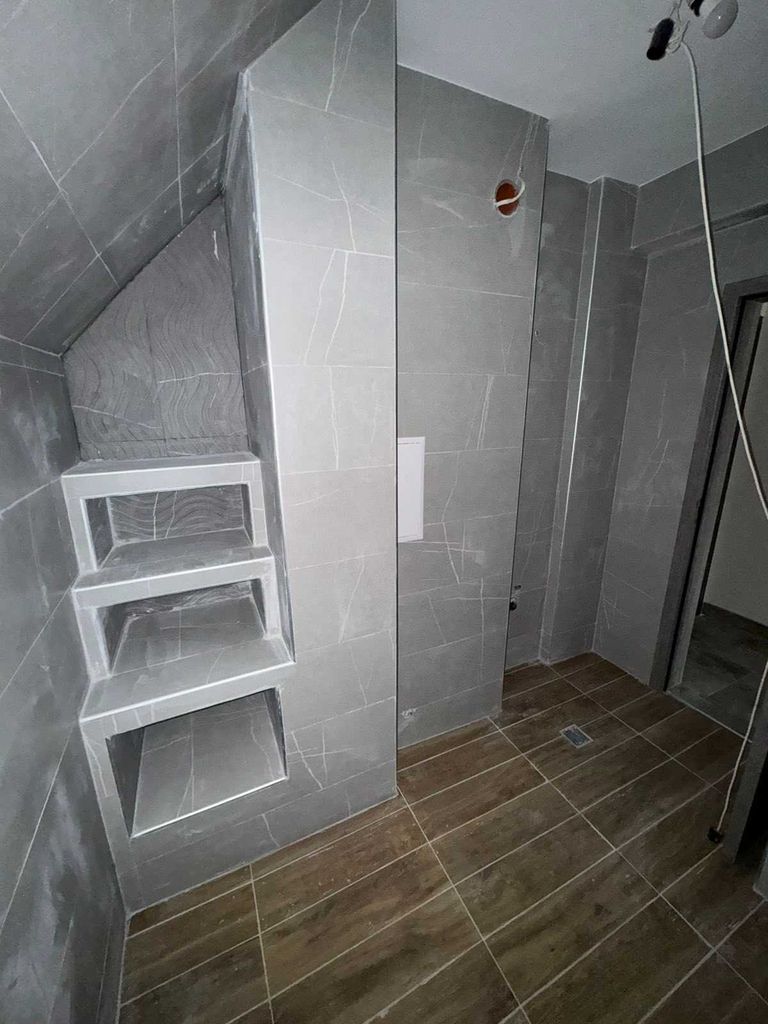 Продава се Тристаен апартамент в Пловдив, Съдийски - 132 кв.м за 2008 €/кв.м - Снимка #9