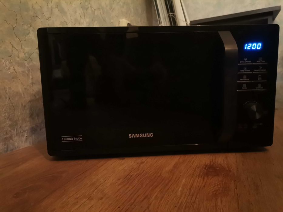 SAMSUNG микровълнова