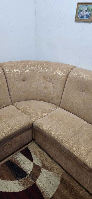 Продается диван уголок!