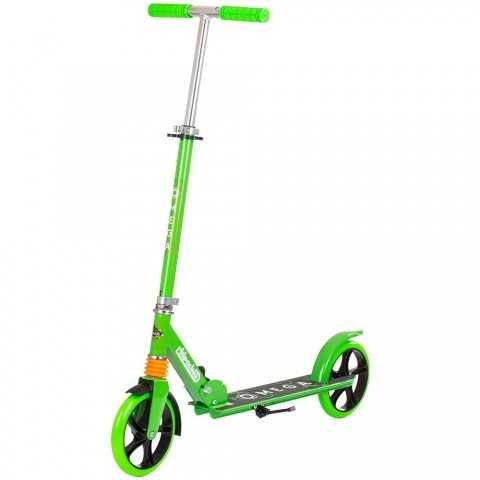 Trotineta Chipolino Omega pentru copii 8 ani +