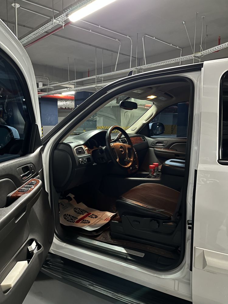 Gmc yukon hybrid