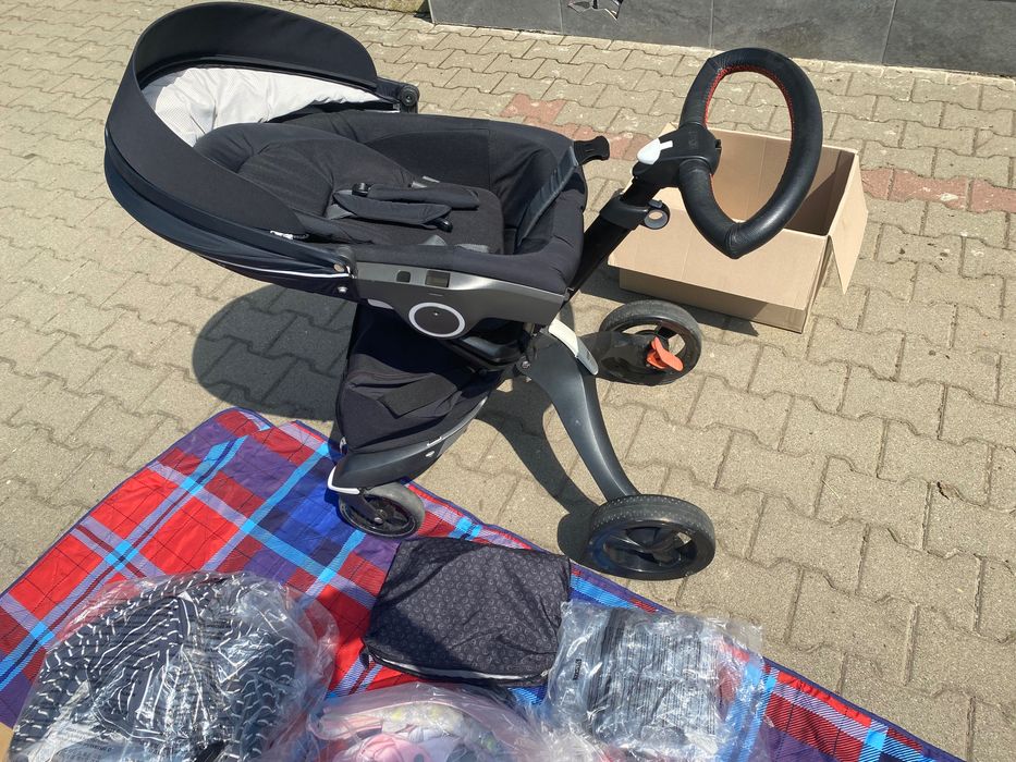 Cărucior Stokke xplory x