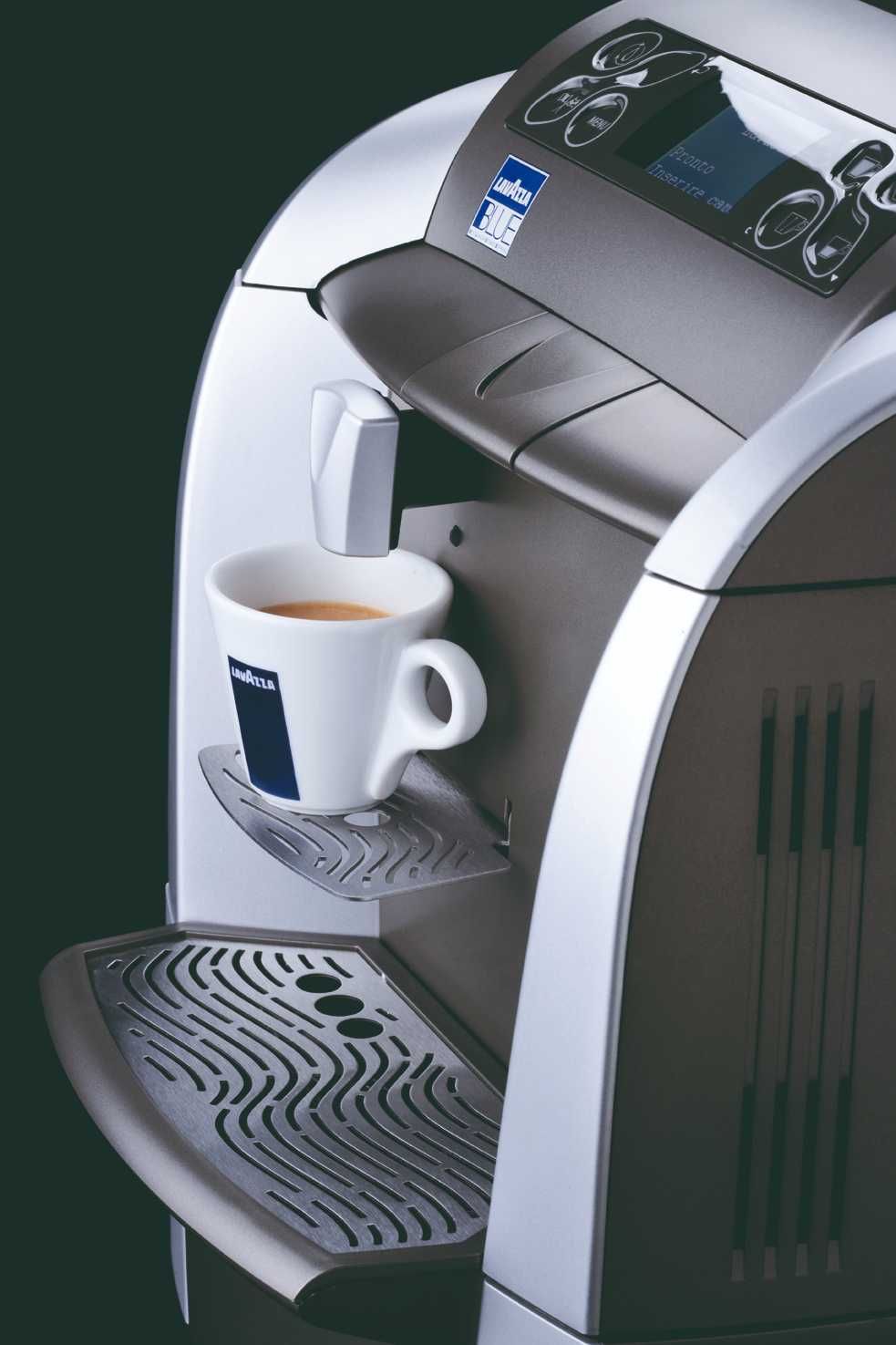 Lavazza Blue LB-2300/2302 /с брояч на кафетата/