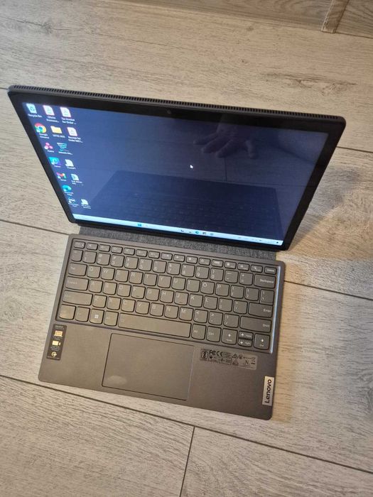 Vând Laptop-Tabletă 2 în 1, Lenovo IdeaPad Duet 5i 12IRU8