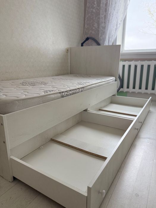 Продается кровать