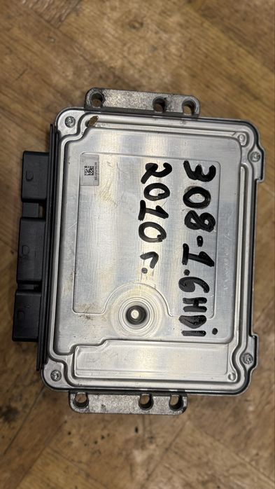ECU Компютър Двигател Peugeot 308 1.6 HDi 90 к.с. 2010г. / Пежо 308