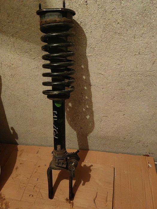 Амортисьор за Мерцедес Ml /GL 550