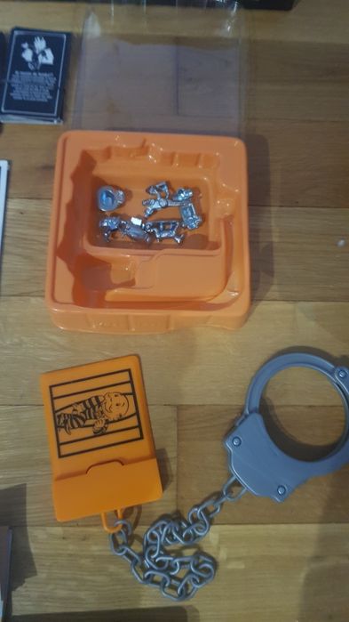 Joc Monopoly Trisorul - Cheaters Edition, ca NOU