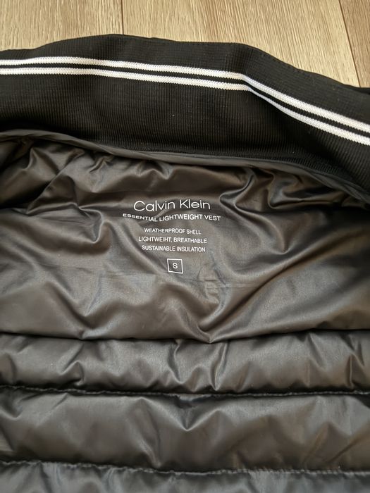 Мъжко яке без ръкави Calvin Klein жилетка S размер Зимно