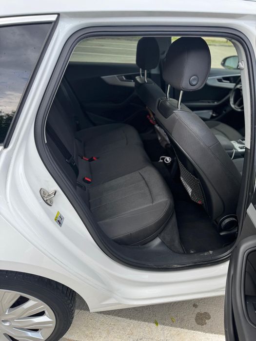 Audi a4 b9 virtual