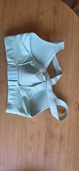 Under Armour оригинални спортни дрехи