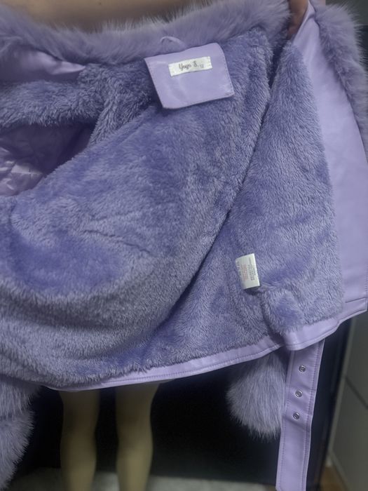 Vand geaca cu blana artificiala